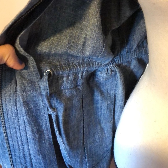 Croft and barrow blue denim cinch waist light zip up jacket with collar - Picture 4 of 7